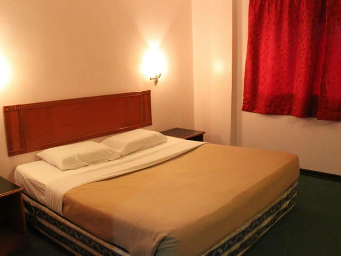 Comfort Hotel Klang 2 Екстер'єр фото